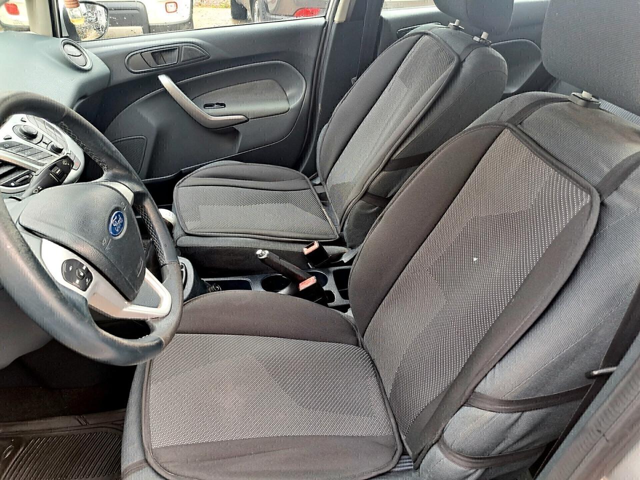 Ford Fiesta 1.4 TDCi 5p. Ghia