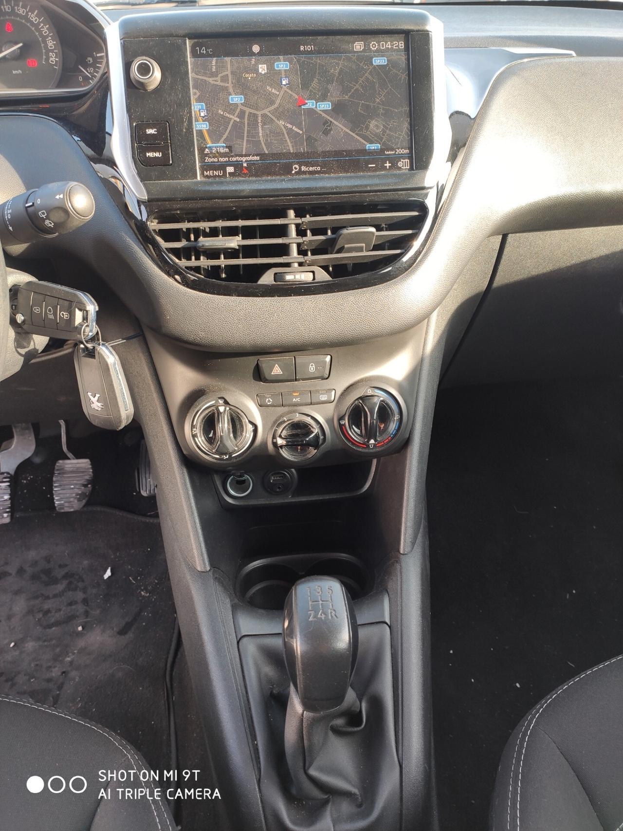 Peugeot 208 PureTech 82 5p. GPL Active