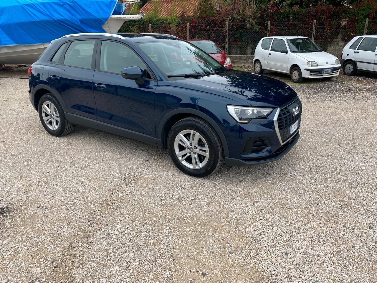 Audi Q3 35 TDI S tronic Business Advanced