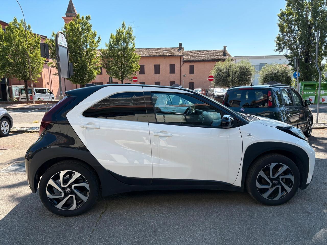 Toyota Aygo X 1.0 bz 72cv S-CVT - 03/2025