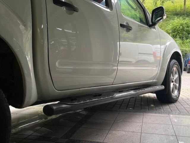 Nissan Navara 2.5 dCi 4 porte Double Cab ANNO 2008