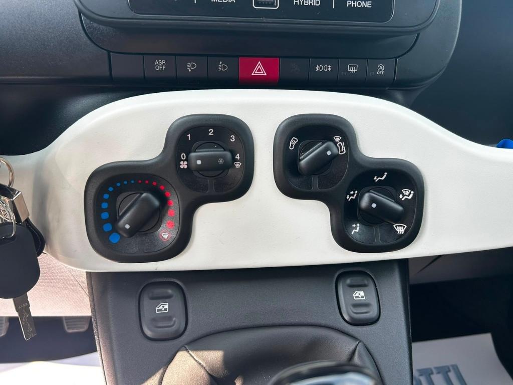 FIAT Panda III - Pandina Cross 1.0 firefly hybrid s&s 70cv