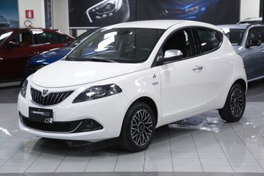 Lancia Ypsilon 1.0 FireFly 5 porte S&S Hybrid Alberta Ferretti_KM0