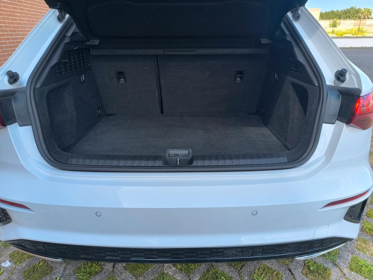 AUDI A3 35 S-LINE 2.0 TDI 150cv 11/2022 COCKPIT/LED/NAV