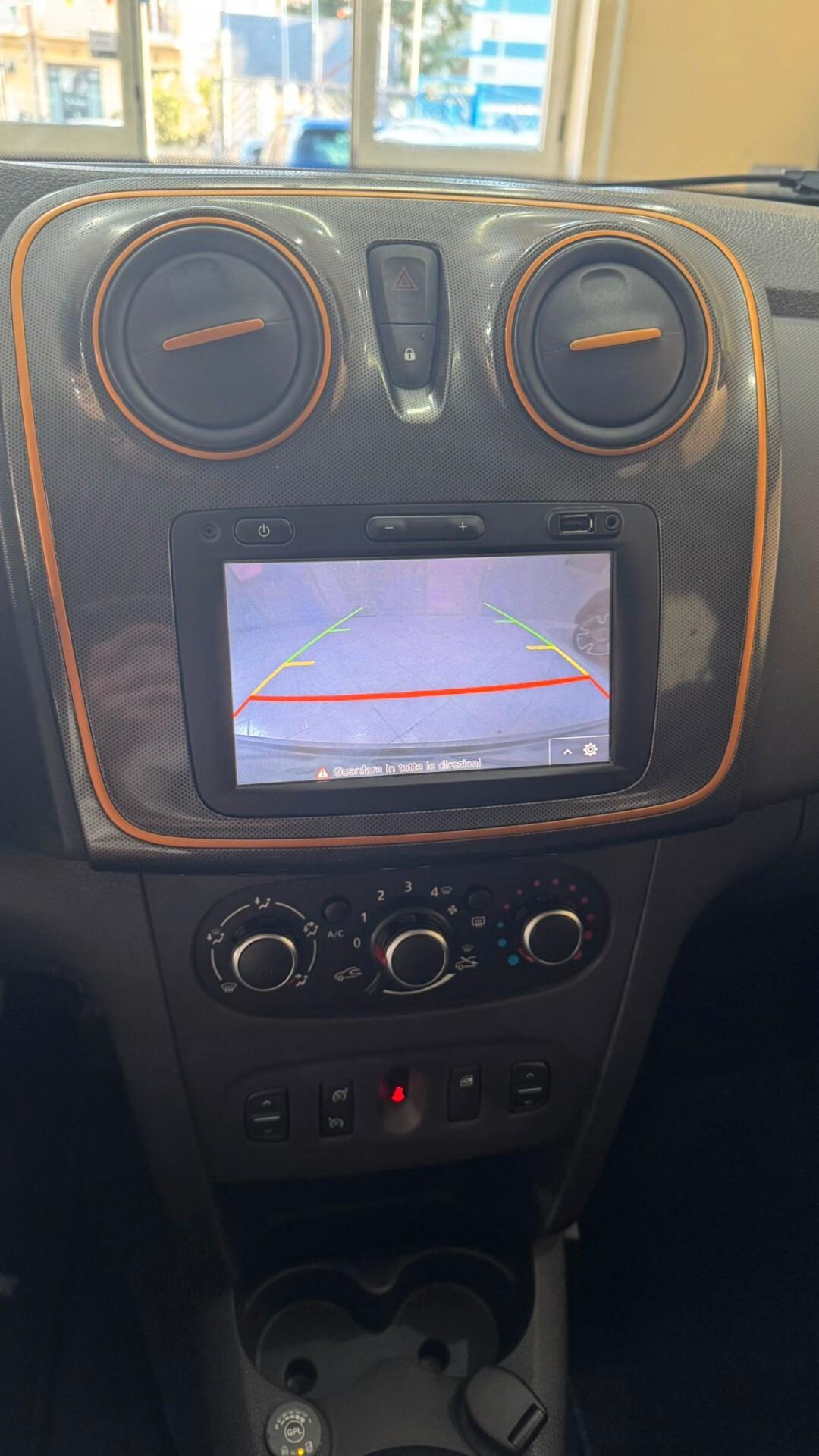 Dacia Sandero 0.9 TCe 12V T-GPL 90CV S&S Serie Speciale Brave (stepway)
