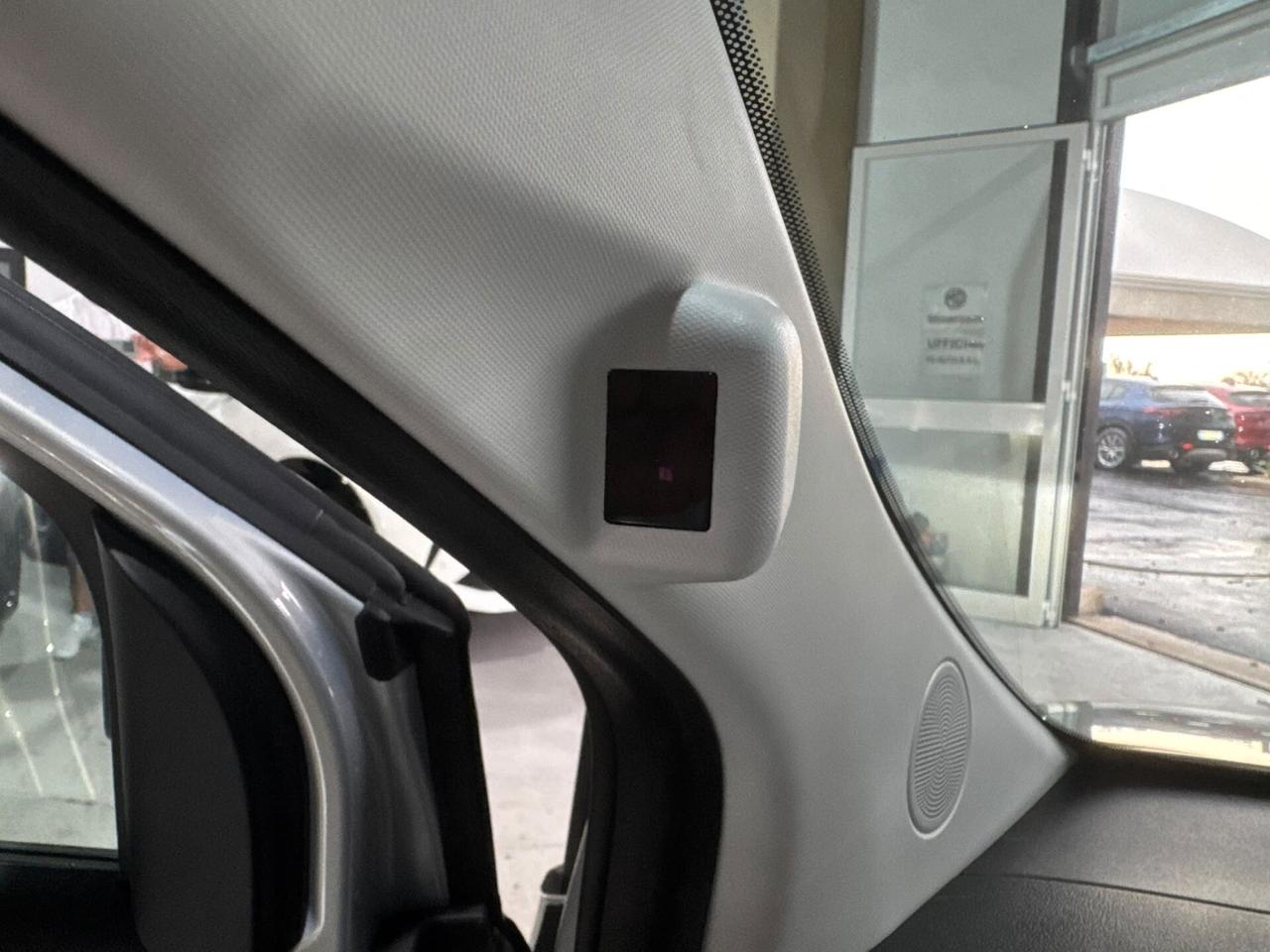 Fiat 500 C 1.0 Hybrid LA PRIMA