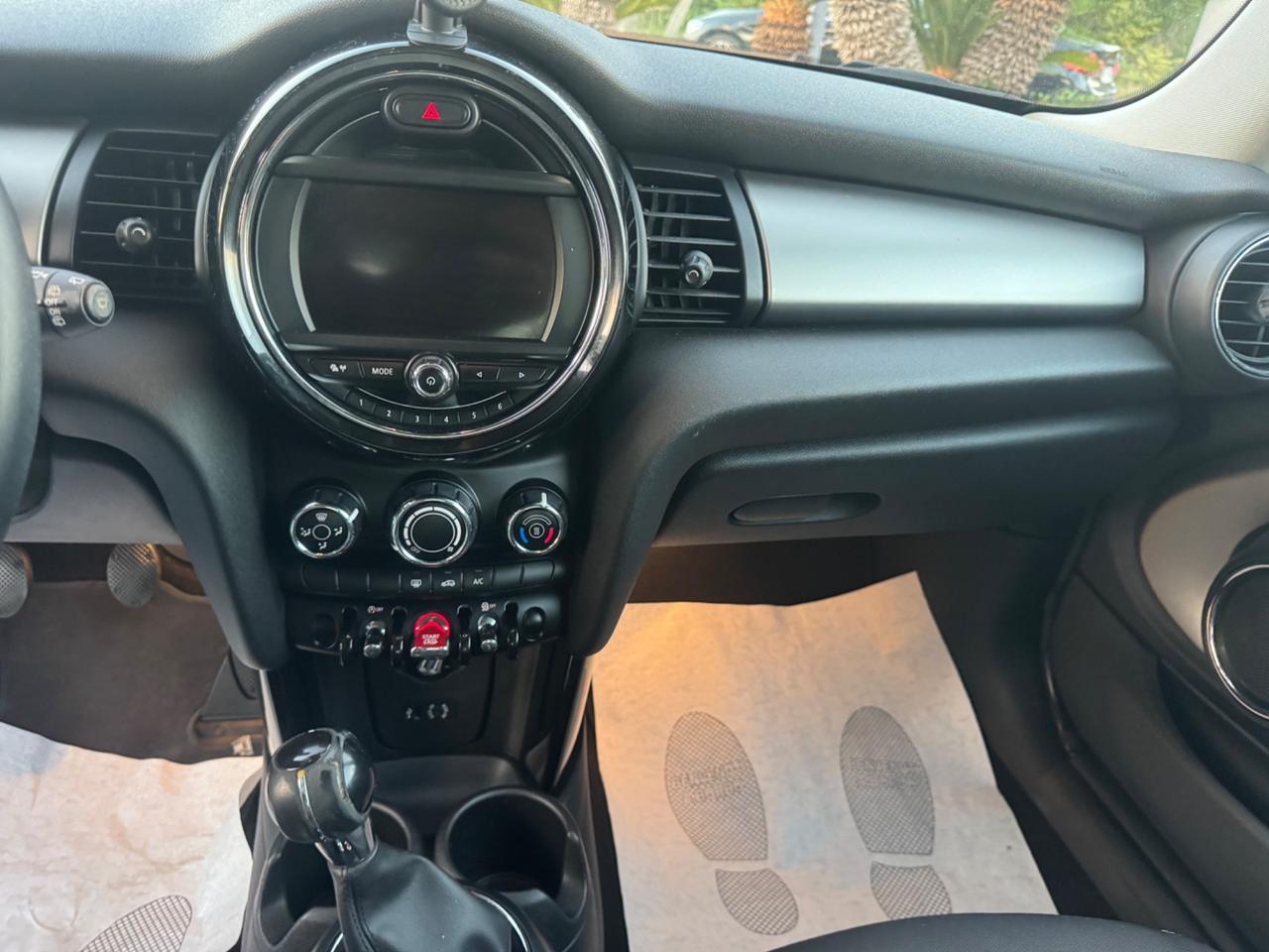 Mini 1.5 One D Business XL
