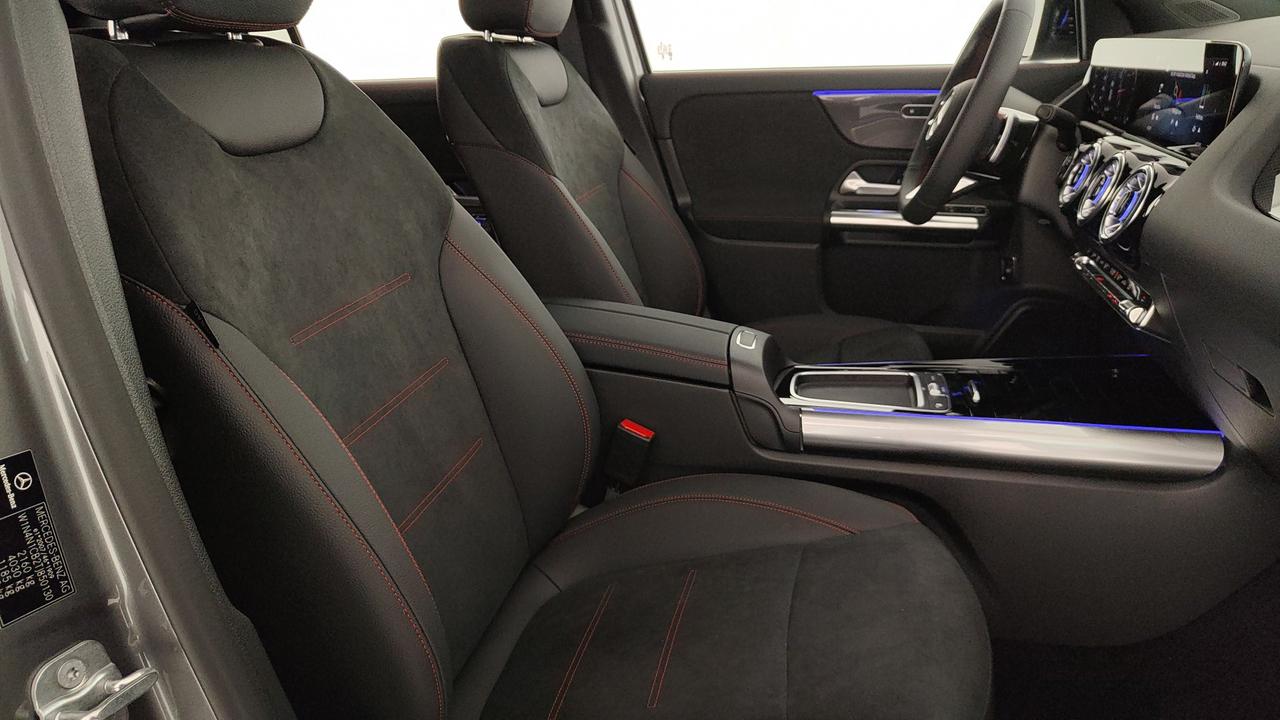 Mercedes-Benz GLA 200 d automatic