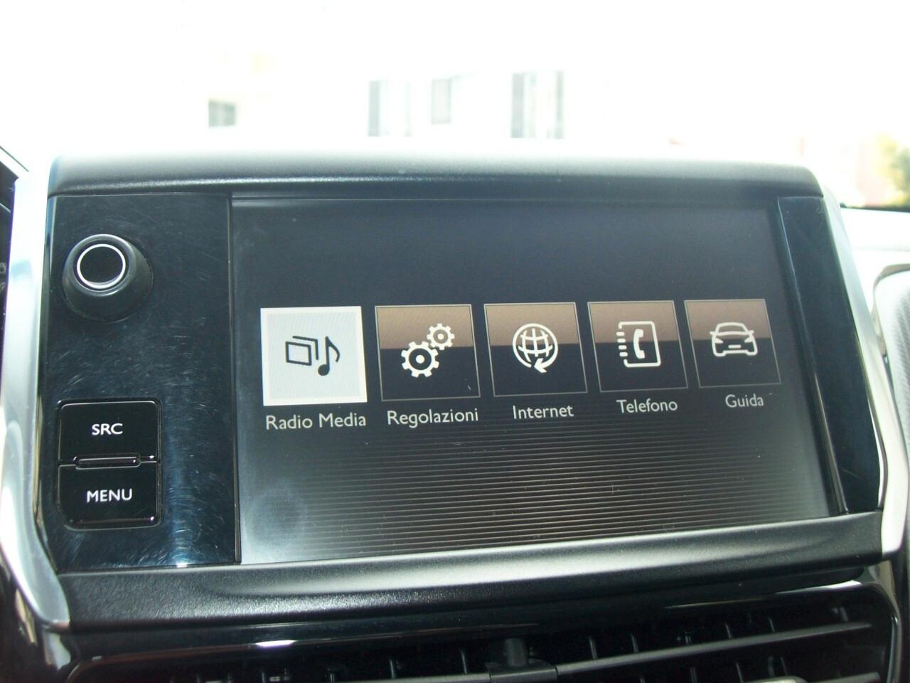 Peugeot 2008 1.2 PureTech 82CV Business