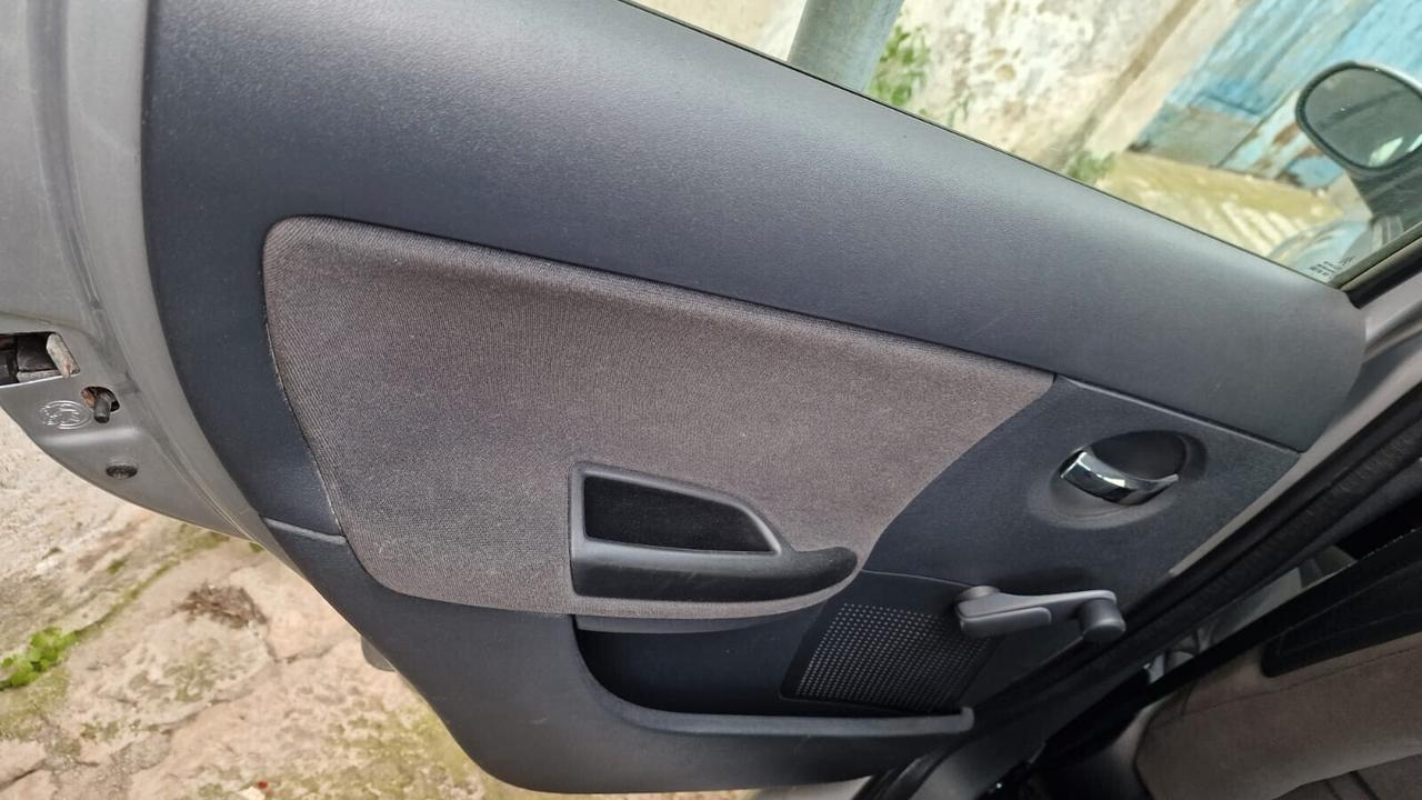 CITROEN C3 1.4 HDi 70 CV Exclusive