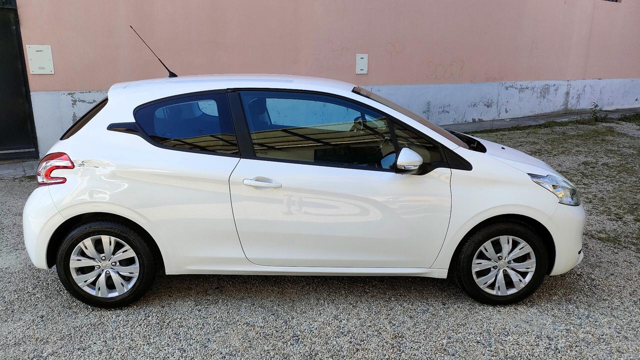 Peugeot 208 1.0 kw50 MOTORE NUOVO CON GARANZIA