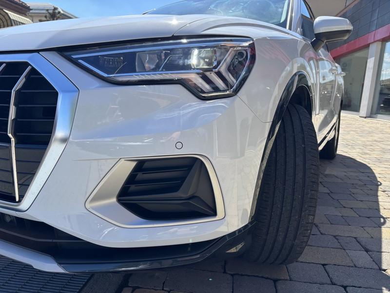 Audi Q3 35 1.5 tfsi mhev Business Advanced s-tronic