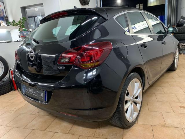 Opel Astra Astra 5p 1.7 cdti Cosmo 110cv