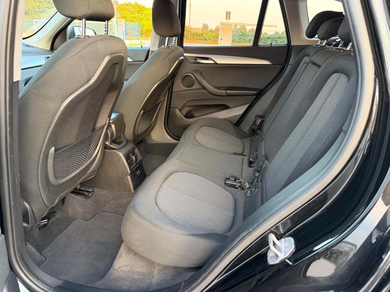 Bmw X1 sDrive16d Business Advantage Black Edition 2021