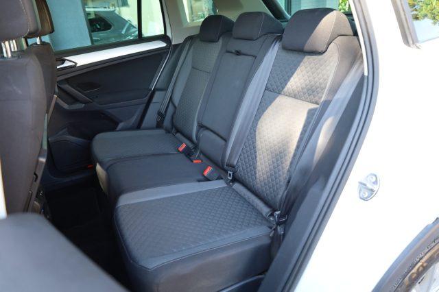 VOLKSWAGEN Tiguan 2.0 TDI SCR 4MOTION Navi RADAR ACC App Connect E6D
