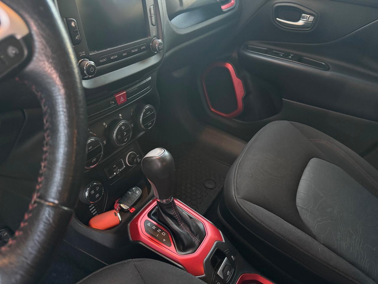 Jeep Renegade 2.0 Mjt 170CV 4WD Trailhawk