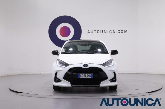 TOYOTA Yaris 1.5 HYBRID 5 PORTE LOUNGE FARI LED TETTO PANORAMA