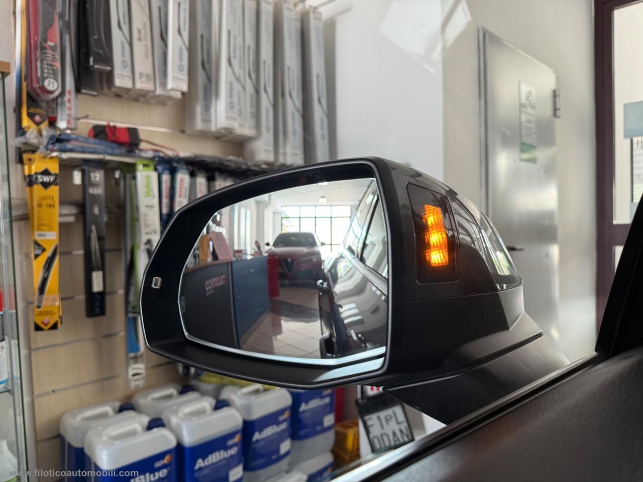 AUDI Q5 40 TDI 204CV qu. S tr. S line MATRIX - LUCI AMBIENTE FULL