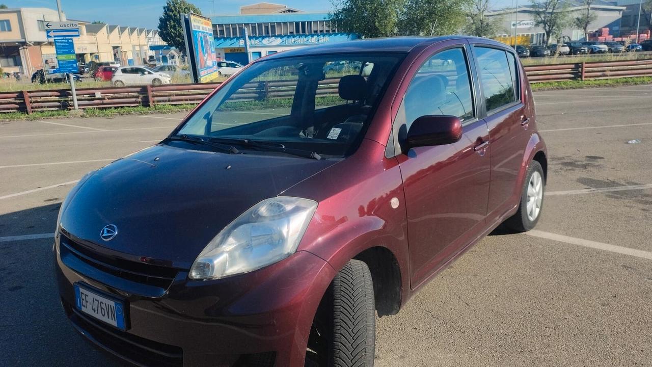 Daihatsu Sirion 1.0 Sho Green Powered
