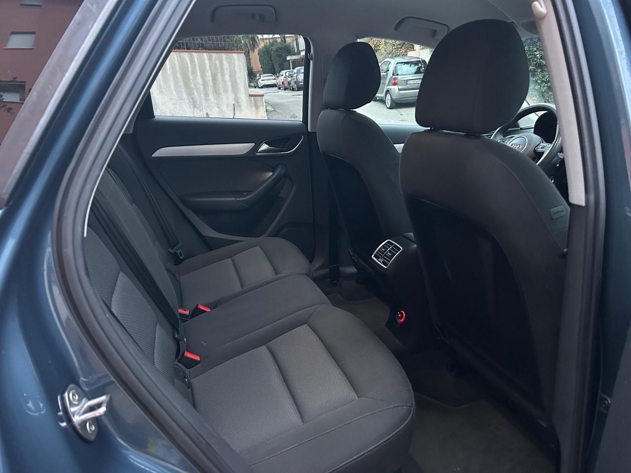 Audi Q3 2.0 TDI 150 CV Sport unico proprietario