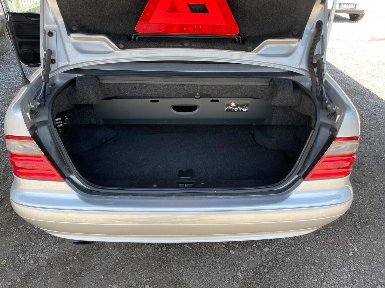 Mercedes-benz CLK 200 Kompressor cat Cabrio Elegance