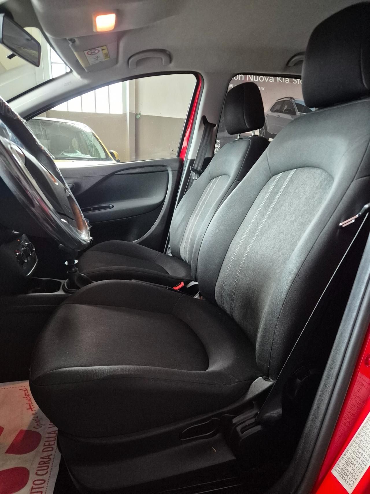 Fiat Punto 1.2 8V 5 porte Lounge euro 6