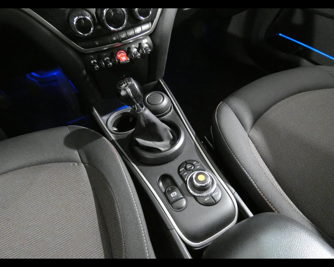 MINI Mini Countrym.(F60) - Mini 1.5 Cooper Hype Countryman
