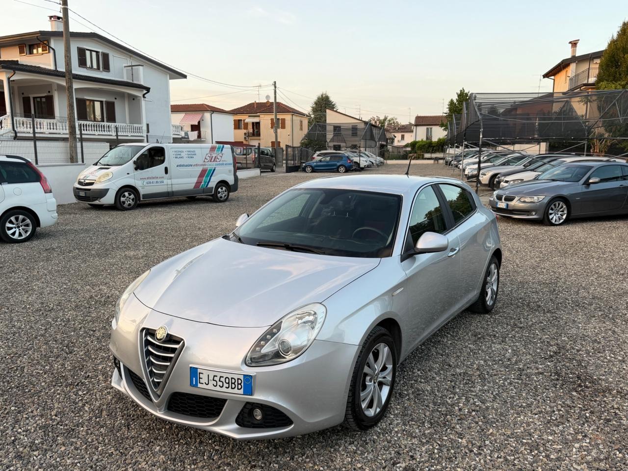 Alfa Romeo Giulietta 1.6 JTDm-2 105 CV Distinctive