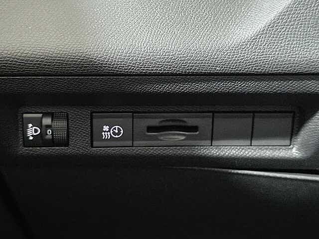 Peugeot 308 motore elettrico (54kWh) 156 CV Allure