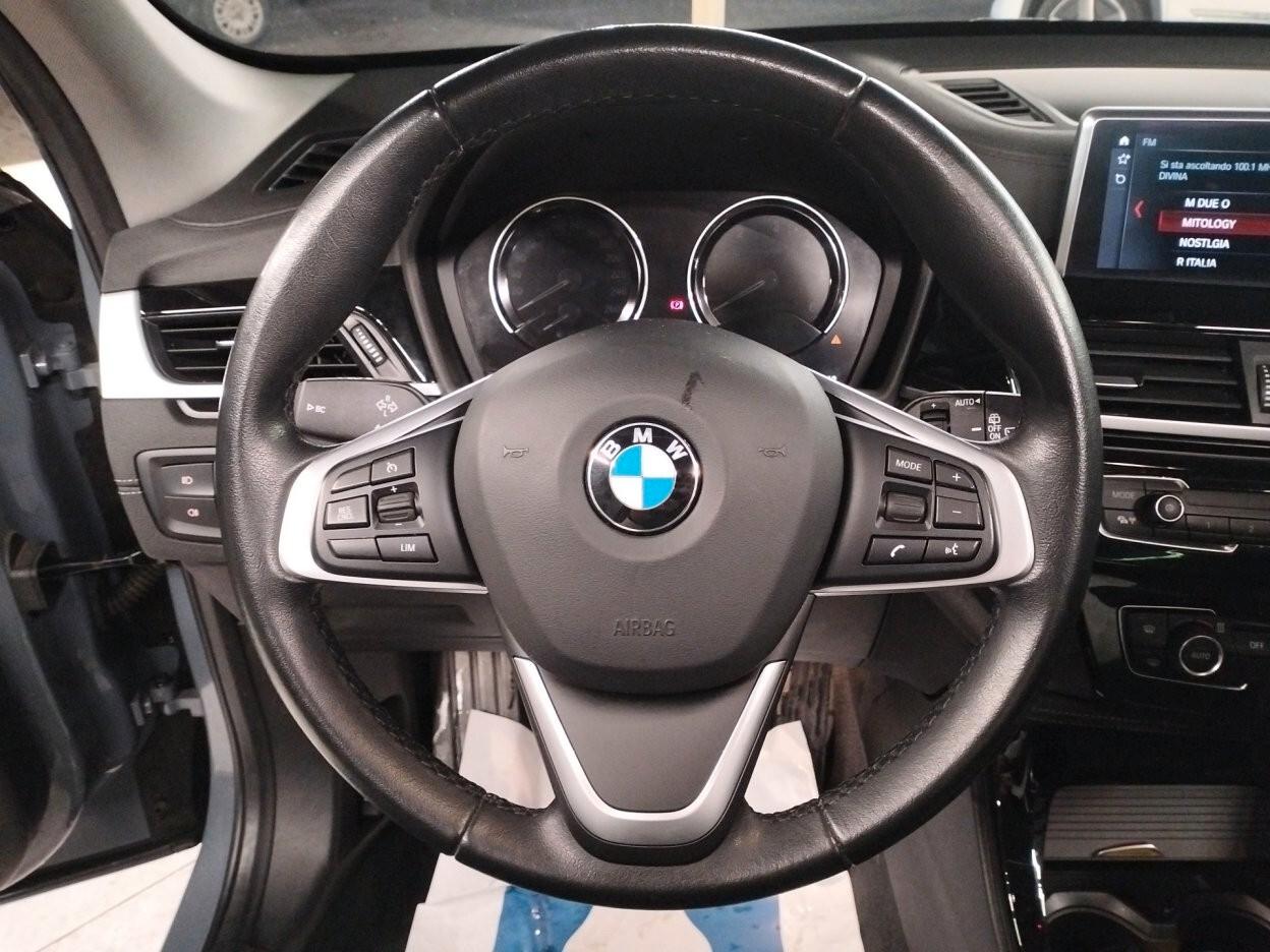 BMW X1 sdrive18d xLine - TETTO PANORAMICO