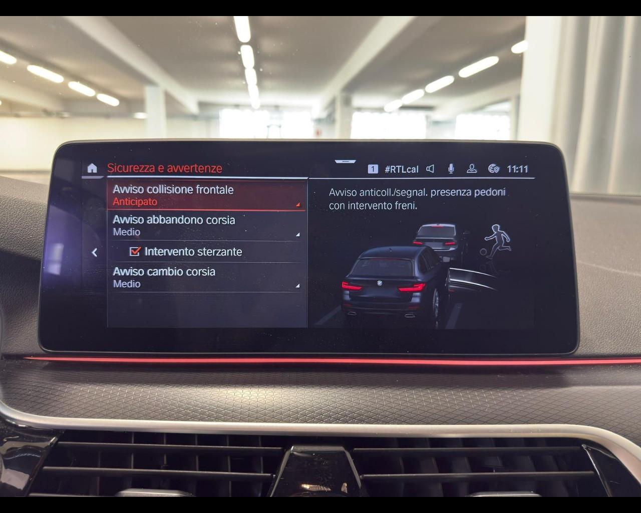 BMW Serie 5(G30/31/F90) - 520d 48V xDrive Touring Msport