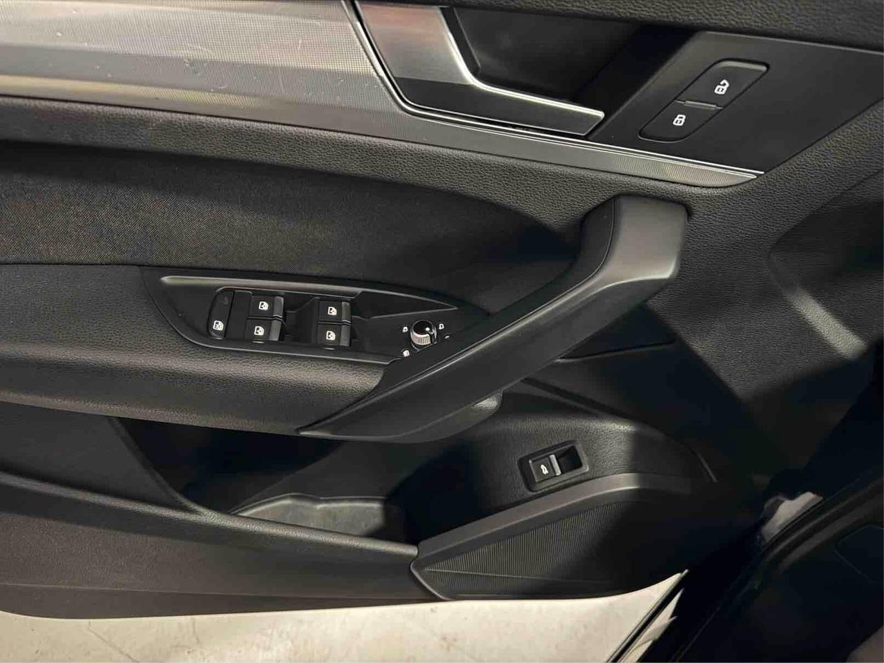 Audi Q5 2.0 TDI 190 CV quattro S tronic Business Sport