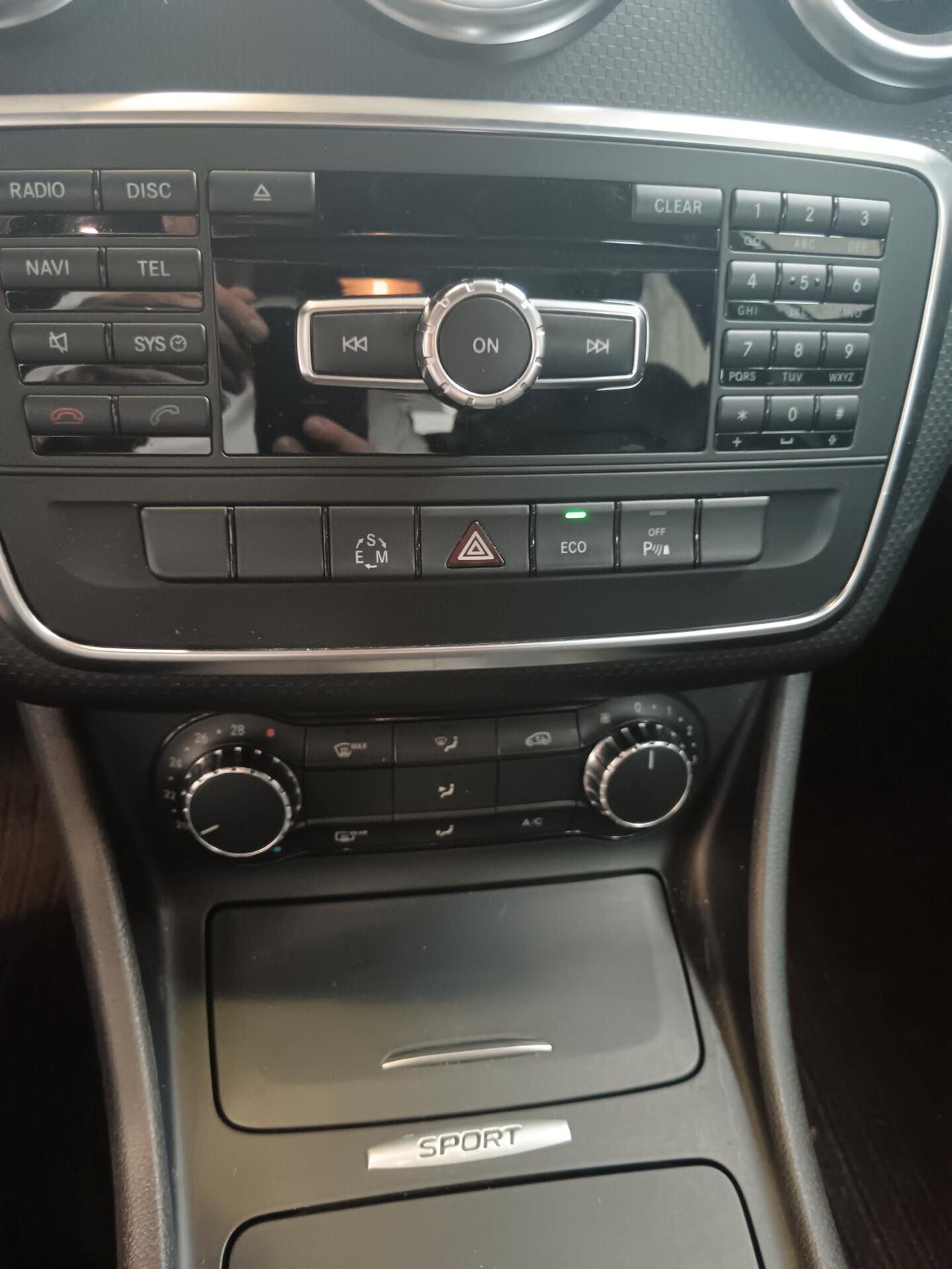 Mercedes-benz A 180 A 180 CDI BlueEFFICIENCY Automatic Sport