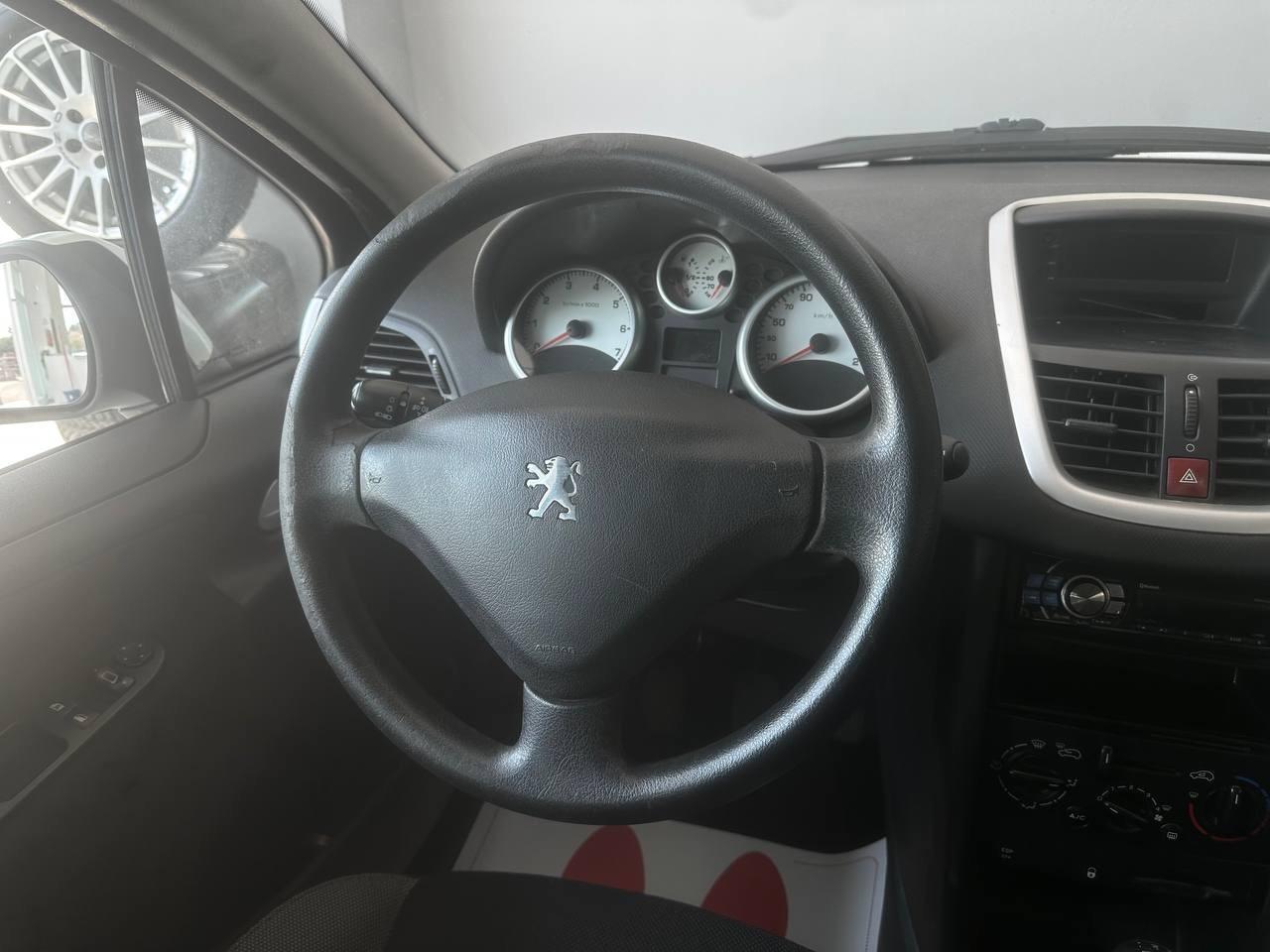 Peugeot 207 - 1.4 | 74 CV - GPL VALIDO 2034