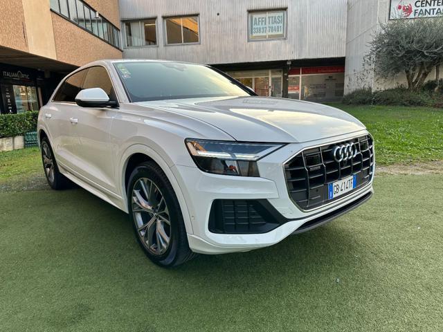 AUDI Q8 45 TDI MHEV Quattro Tipt. Sport 231CV IVA ESPOSTA