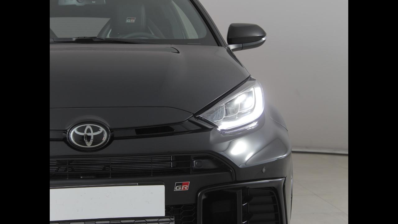 TOYOTA GR YARIS CIRCUIT AT MY24