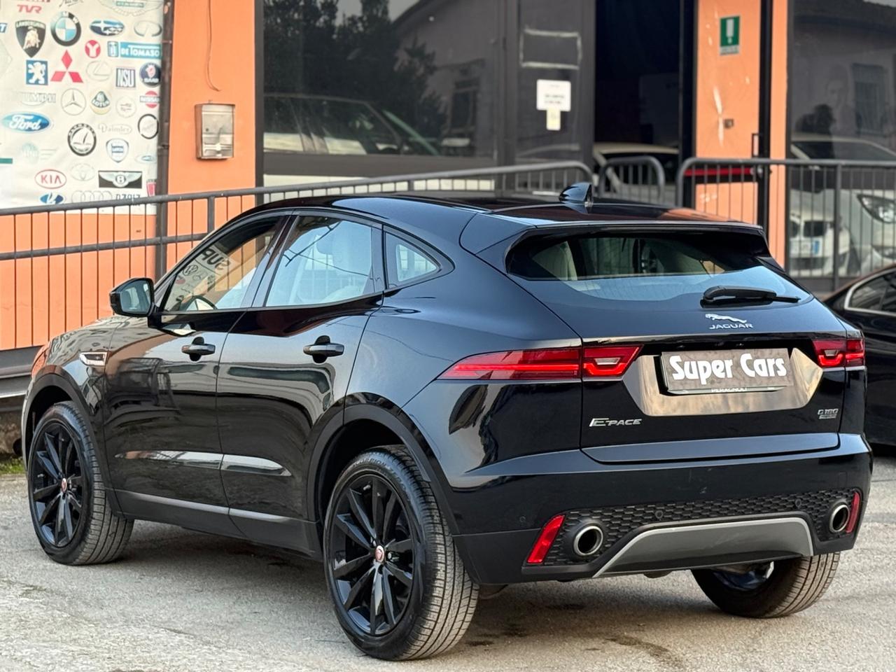 Jaguar E-Pace 2.0D 180 CV AWD aut. R-Dynamic