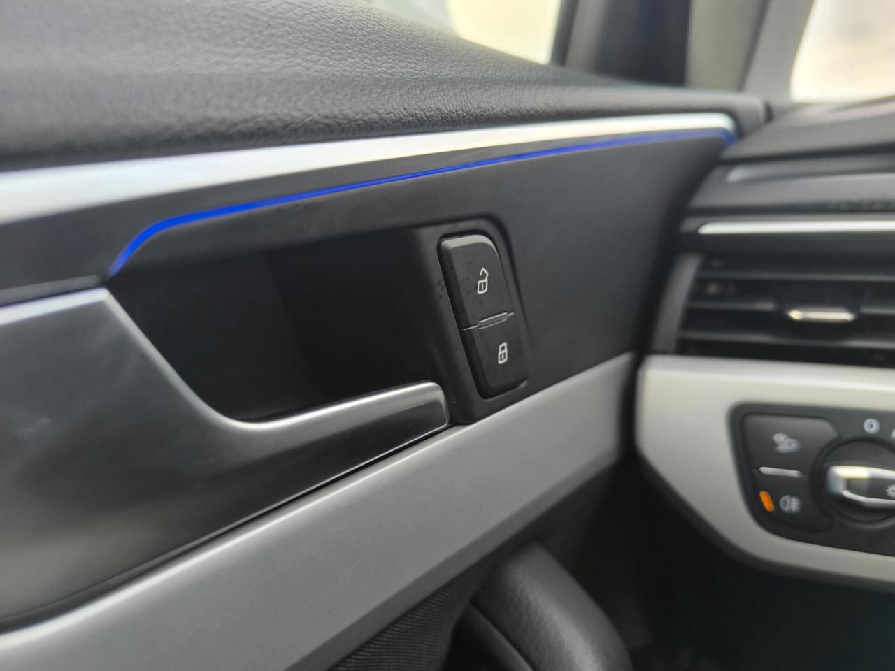 AUDI A4 AVANT BUSINESS PLUS 2.0 TDI 136cv 11/2022 TAGLIANDI AUDI