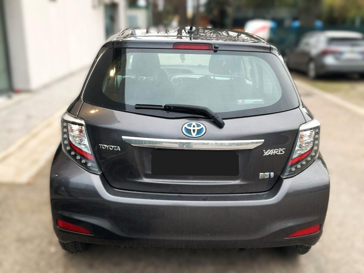Toyota Yaris 1.5 Hybrid 5 porte Lounge