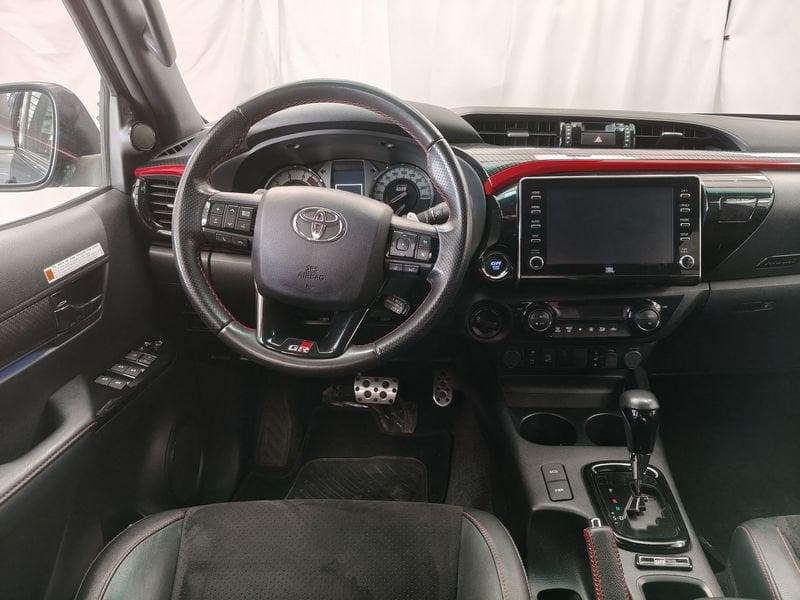 Toyota Hilux Hilux 2.8 D-4D A/T 4WD 4 porte Double Cab GR SPORT