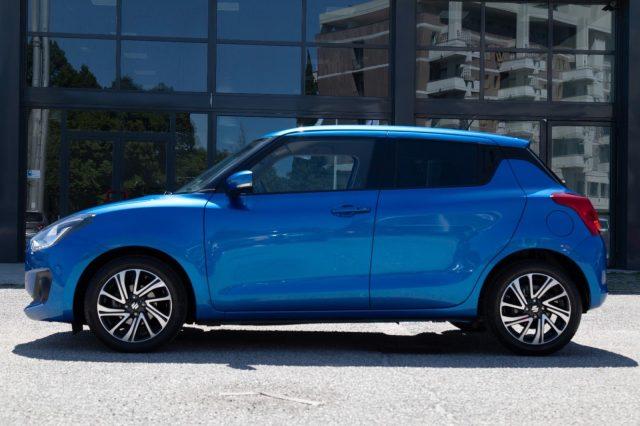 SUZUKI Swift 1.2 Hybrid CVT Top Automatica