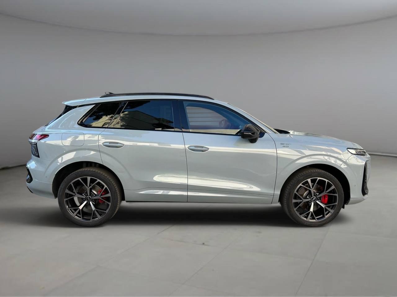 Audi Audi Q3 SUV Business e-hybrid 200 kW S tronic