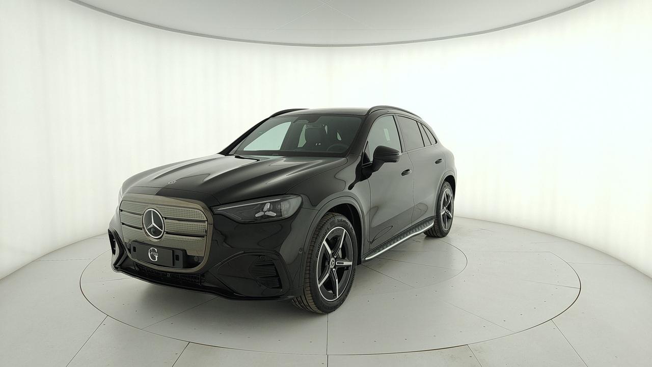 Mercedes-Benz GLC 400 4MATIC con tecnologia EQ
