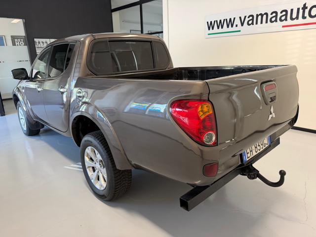 MITSUBISHI L200 2.5 DI-D/136CV Double Cab Invite