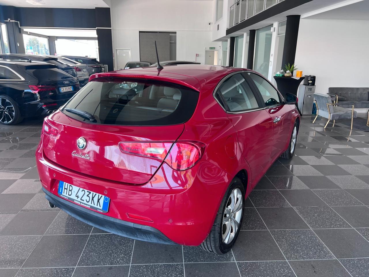 Alfa Romeo Giulietta 1.6 JTDm-2 105 CV Exclusive