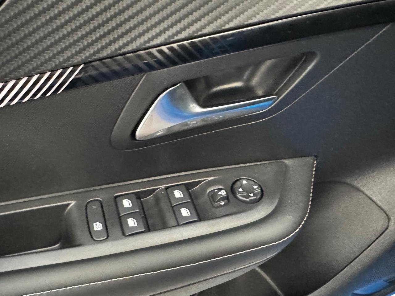 Peugeot 208 PureTech 100 Stop&Start 5 porte Allure