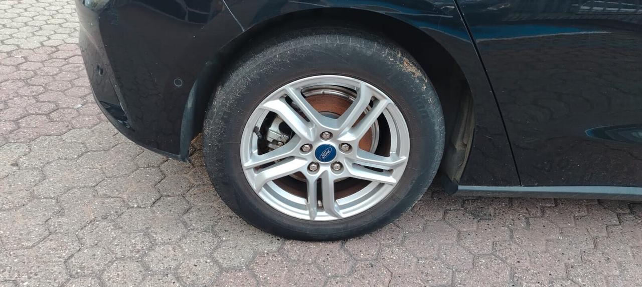 Ford Focus 1.0 EcoBoost Hybrid 125 CV 5p. Business