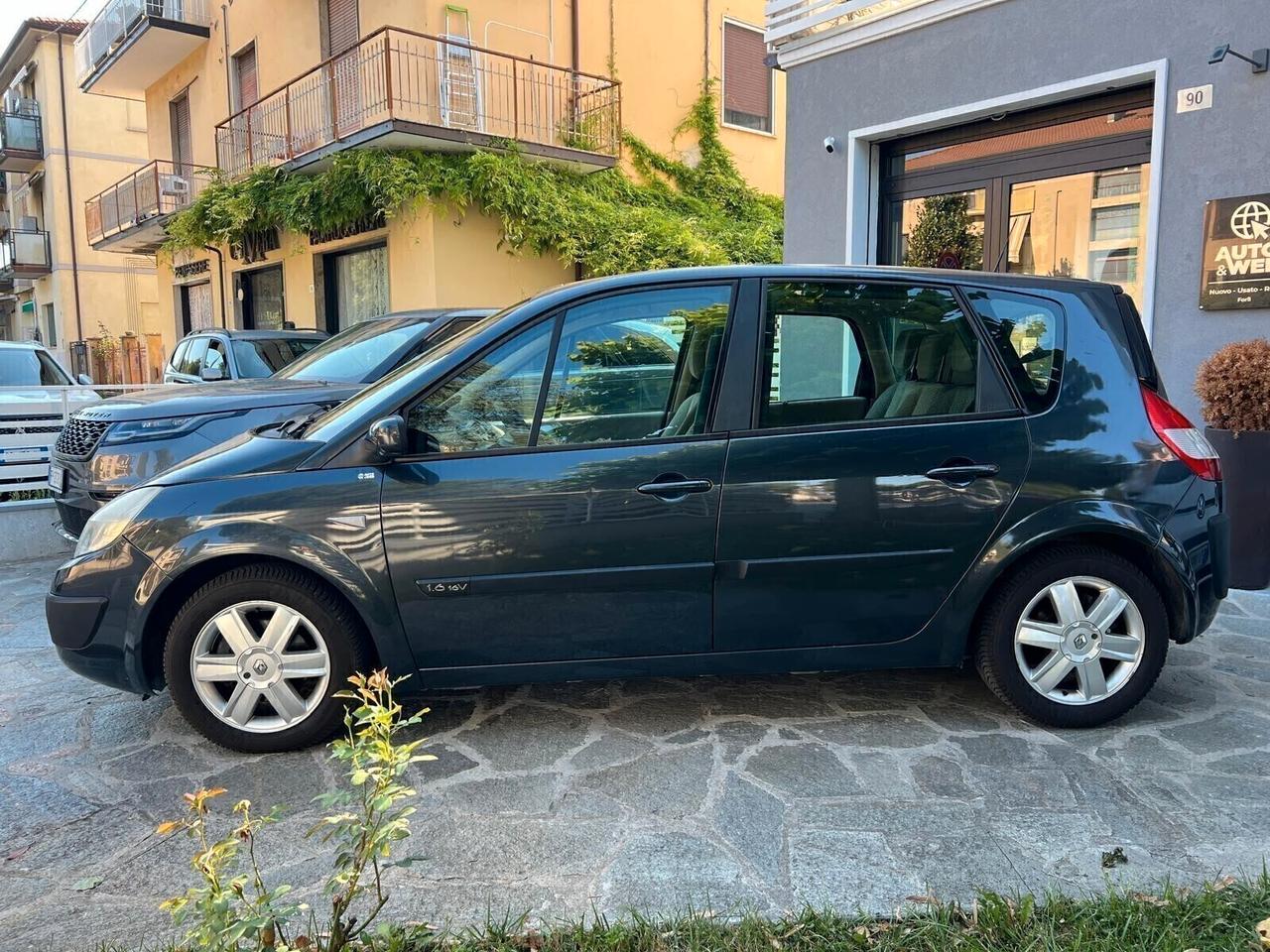 RENAULT SCENIC 1.6 16V CONFORT GPL