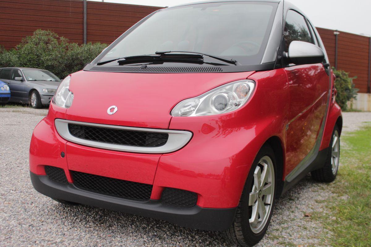 SMART - Fortwo - 1000 52 kW MHD coupé pure