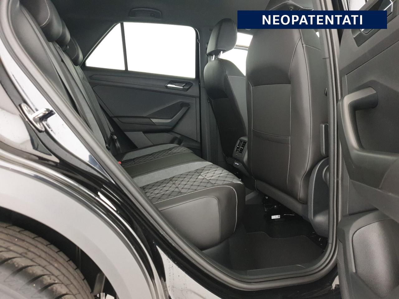 Volkswagen T-Roc 1.0 tsi r-line plus 115cv
